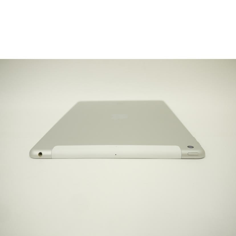 Apple アップル/iPad 第8世代 32GB シルバー/MYMJ2J/A//F6MDRDLWQ1KN/ABランク/69