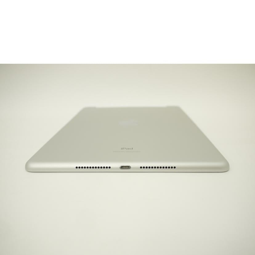 Apple アップル/iPad 第8世代 32GB シルバー/MYMJ2J/A//F6MDRDLWQ1KN/ABランク/69