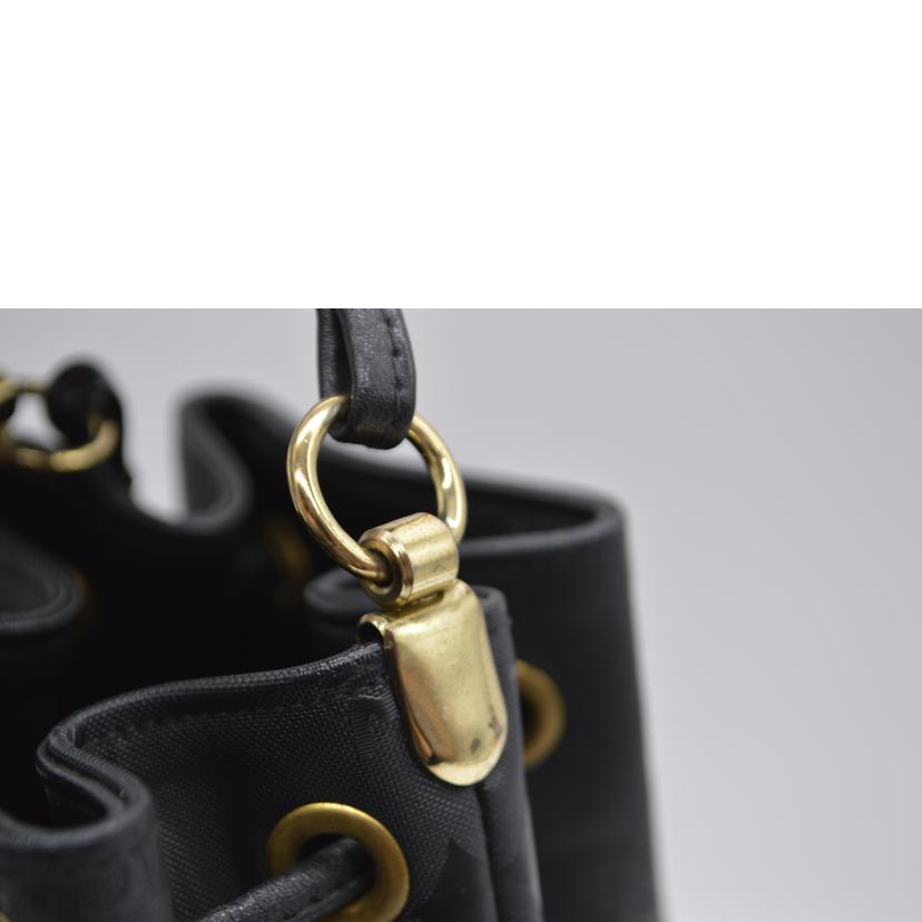 MCM エムシーエム/ロゴグラムドローストリングレザーショルダー/ノワール//ABランク/89