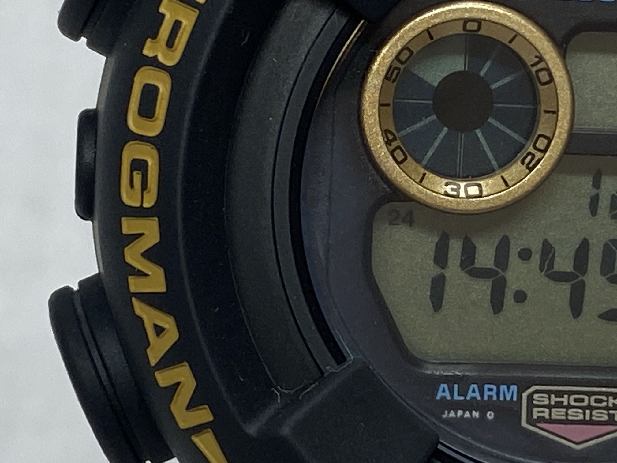 CASIO カシオ/ G-SHOCK 2代目フロッグマン 黒金蛙/DW-8200B-9A//552***/ABランク/52【中古】