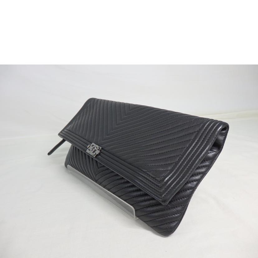 CHANEL シャネル/ココマーク/ボーイシャネル/Vステッチ/セカンドバッグ/クラッチバッグ//210*****/Aランク/84