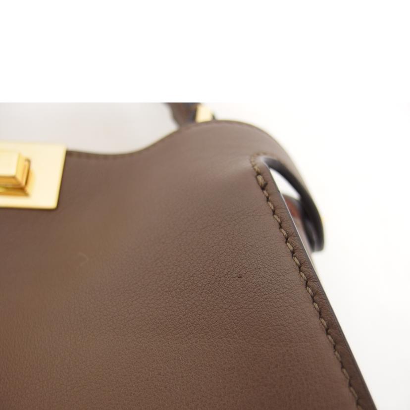 FENDI フェンディ/ピーカブー/アイコニックエッシェンシャリー2WAYバッグ/8BN302//199******/Aランク/04