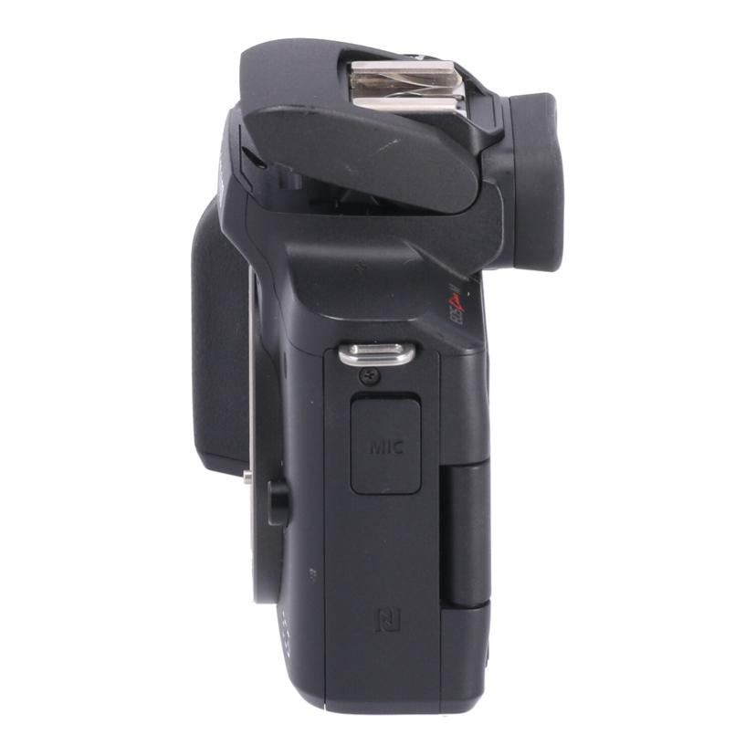 Canon キヤノン /ミラーレス一眼 ダブルレンズキット/EOS Kiss M ダブルレンズキット//661043000258/Bランク/85