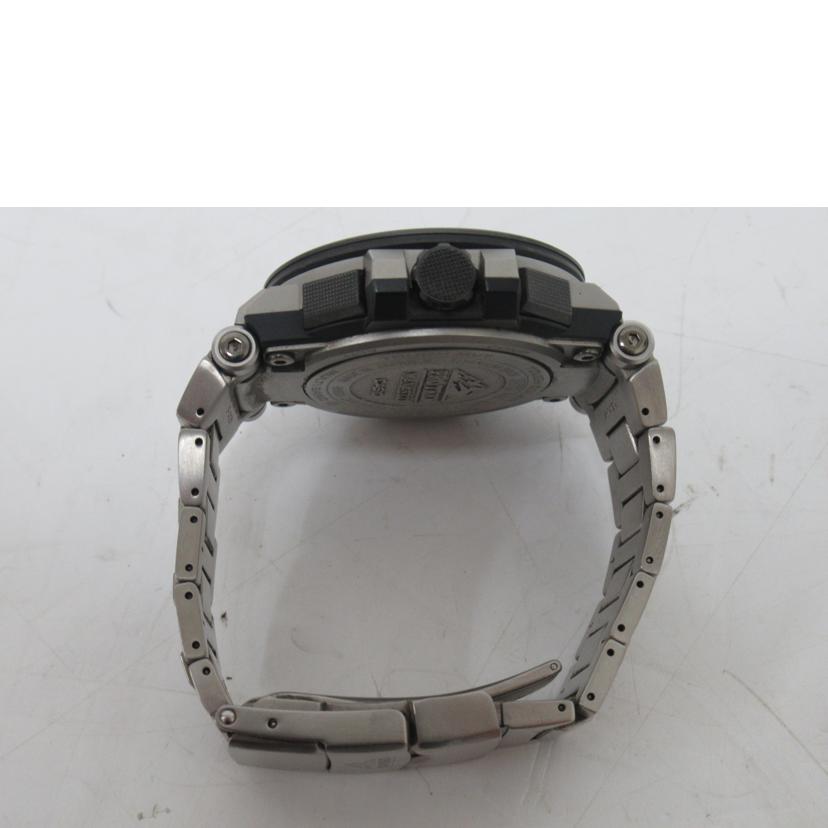 CASIO/PROTREK・MANASLU/電波ソーラー/トリプルセンサー/PRX-8000T//Bランク/63
