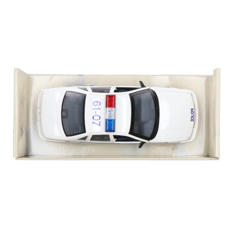 UTLimited/UTmodels 1:18 Chevrolet シボレー Caprice カナダポリスカー//BCランク/78