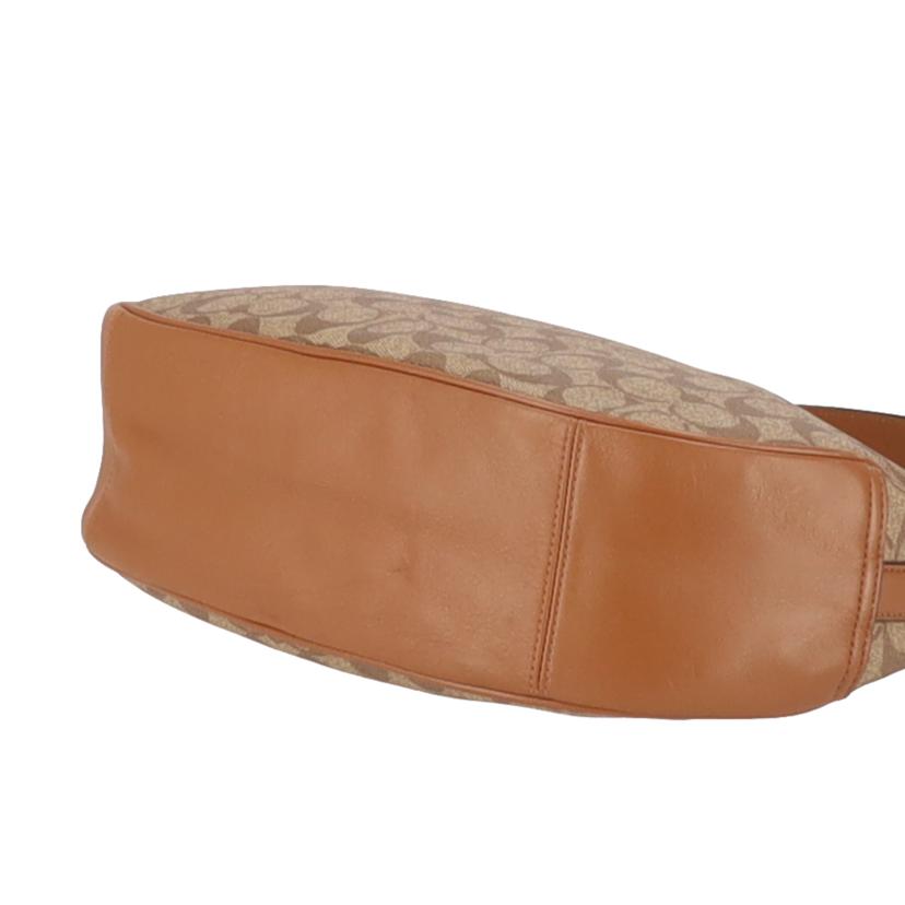 COACH コーチ/PVCセミショルダーバッグ/F58288//Aランク/70