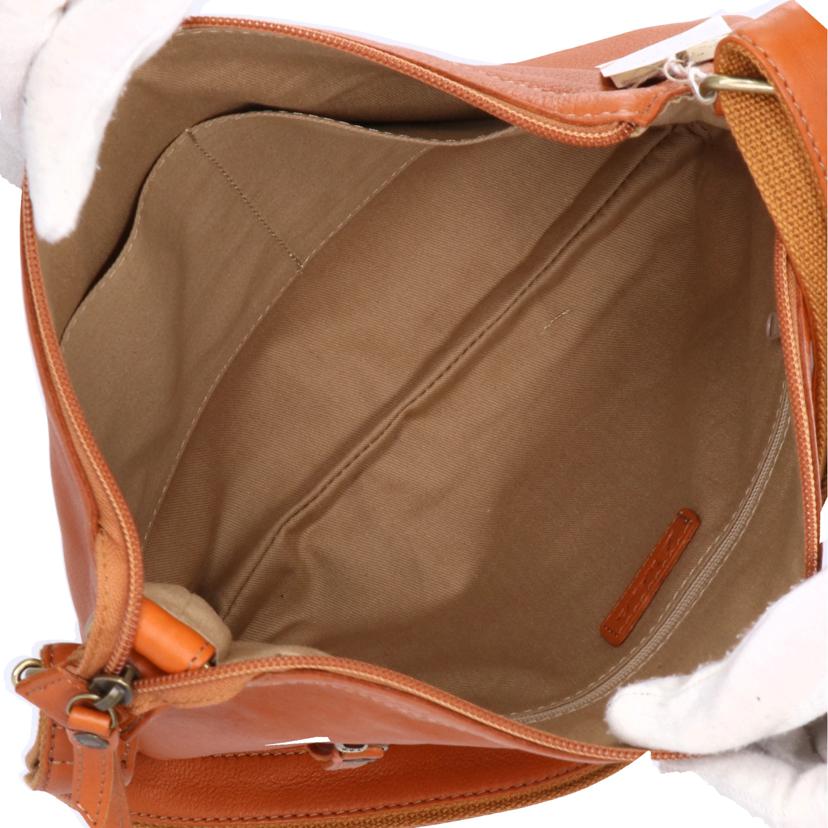 Dakota ダコタ/レザーショルダーバッグ/ジェントリー/1033511//Aランク/93