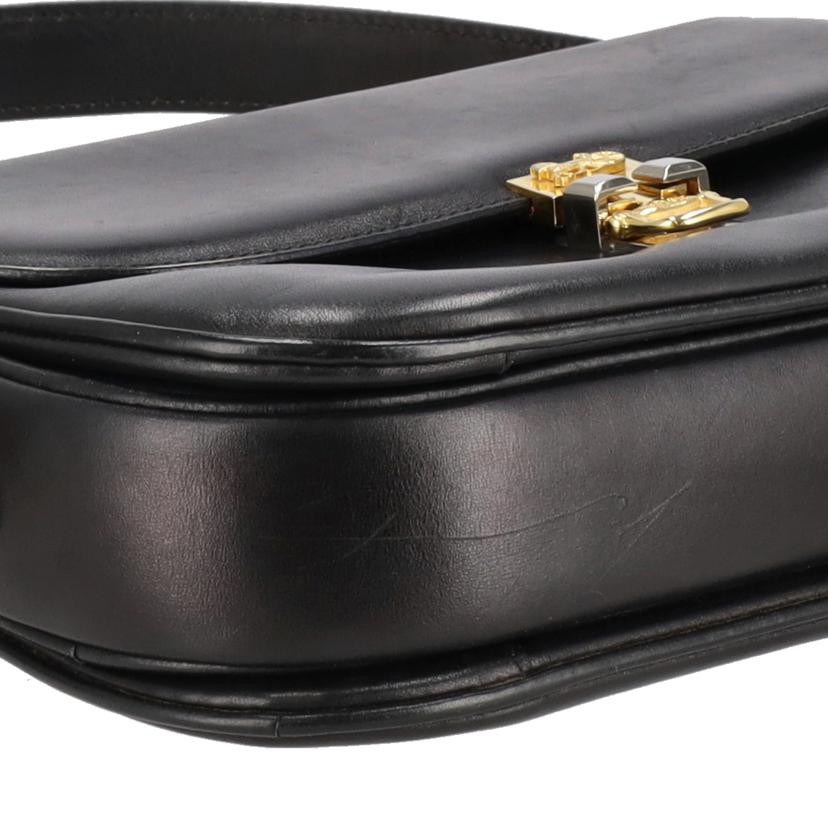 CELINE セリーヌ/ヴィンテージ/馬車金具フラップレザーショルダー//ABランク/24