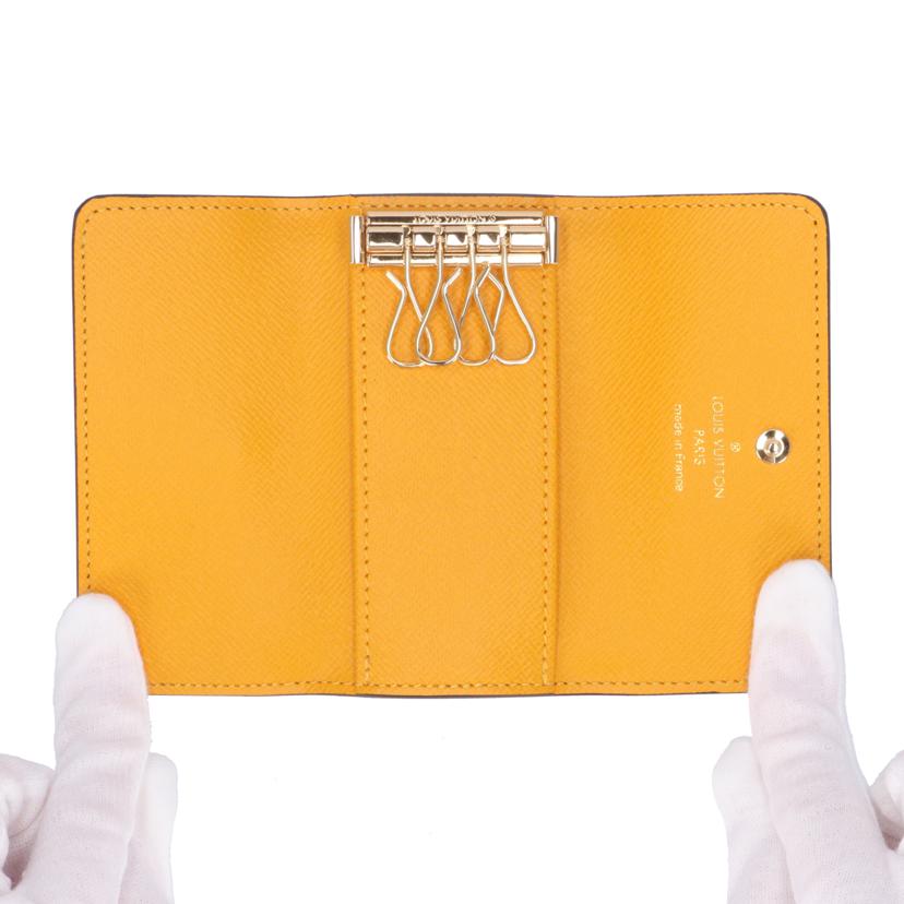 LOUIS VUITTON ルイ・ヴィトン/ミュルティクレ4/モノグラム/ジョーヌドール/M83648//RFI*/Aランク/94