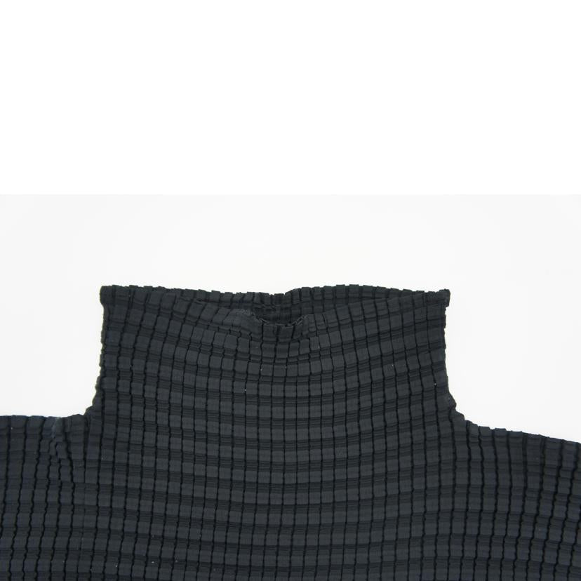 ISSEY MIYAKE イッセイミヤケ/イッセイミヤケ/プリーツカットソー/黒//Bランク/06