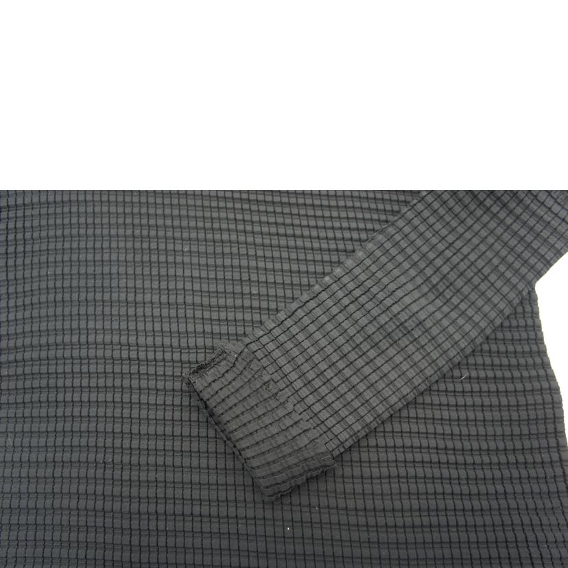 ISSEY MIYAKE イッセイミヤケ/イッセイミヤケ/プリーツカットソー/黒//Bランク/06