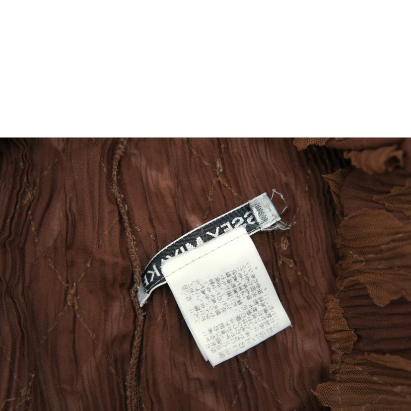 ISSEY MIYAKE イッセイミヤケ/イッセイミヤケ/シアートップス/ブラウン//Bランク/06