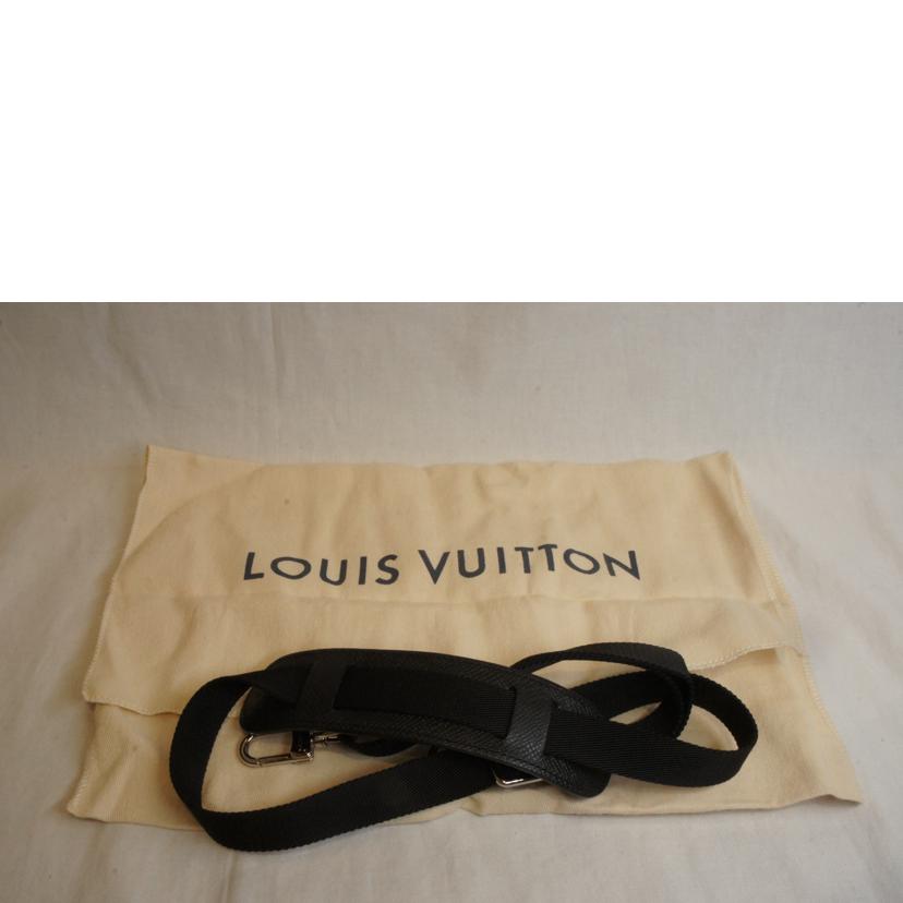 LV ルイヴィトン/アウトドアポシェット/タイガラマ/エクリプス/M30755//FY0***/Aランク/92
