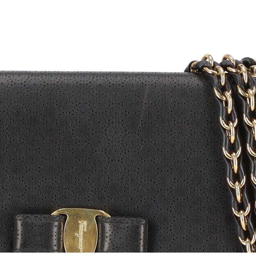 Ferragamo フェラガモ/ジニー・ヴァラリボンレザーチェーンショルダー/AU-21/F003//ABランク/91