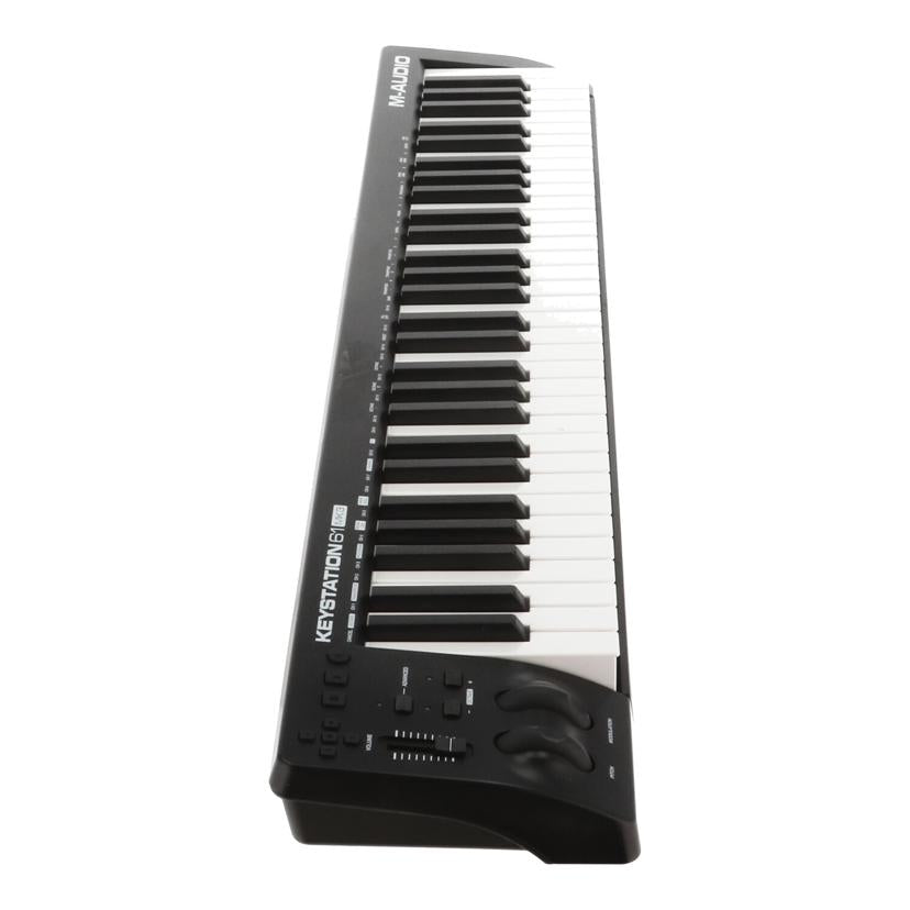 M-AUDIO エムオーディオ /MIDIキーボードコントローラー/Keystation 61 MK3//B51806239102677/Bランク/84