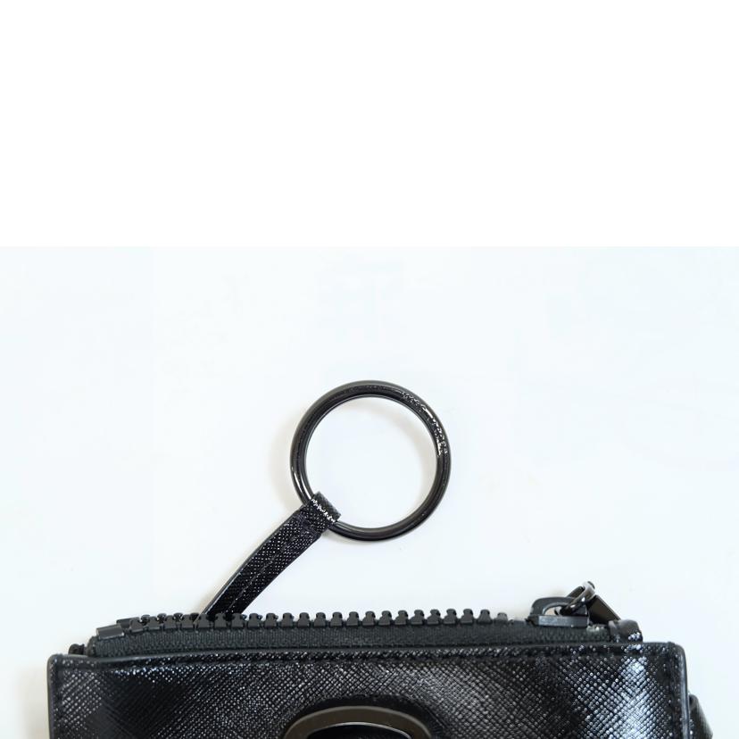 MARC JACOBS/スナップショットトップジップマルチウォレット//Bランク/71