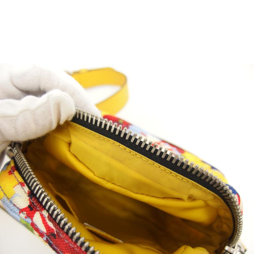 miu miu ミュウミュウ/フラワー柄ショルダーバッグ//56/ABランク/04