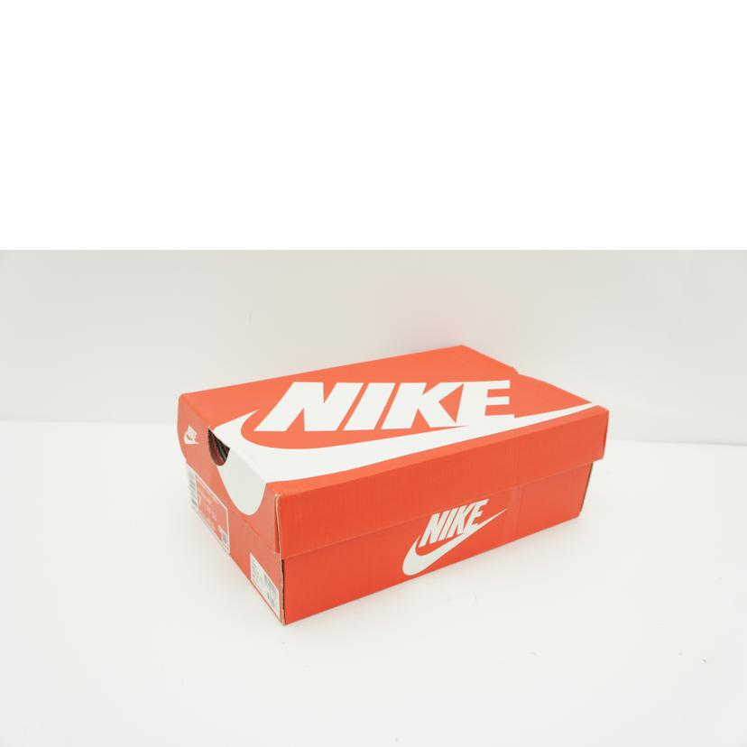 NIKE ナイキ/ウィメンズ コートレガシー/DM0839-200//SAランク/09