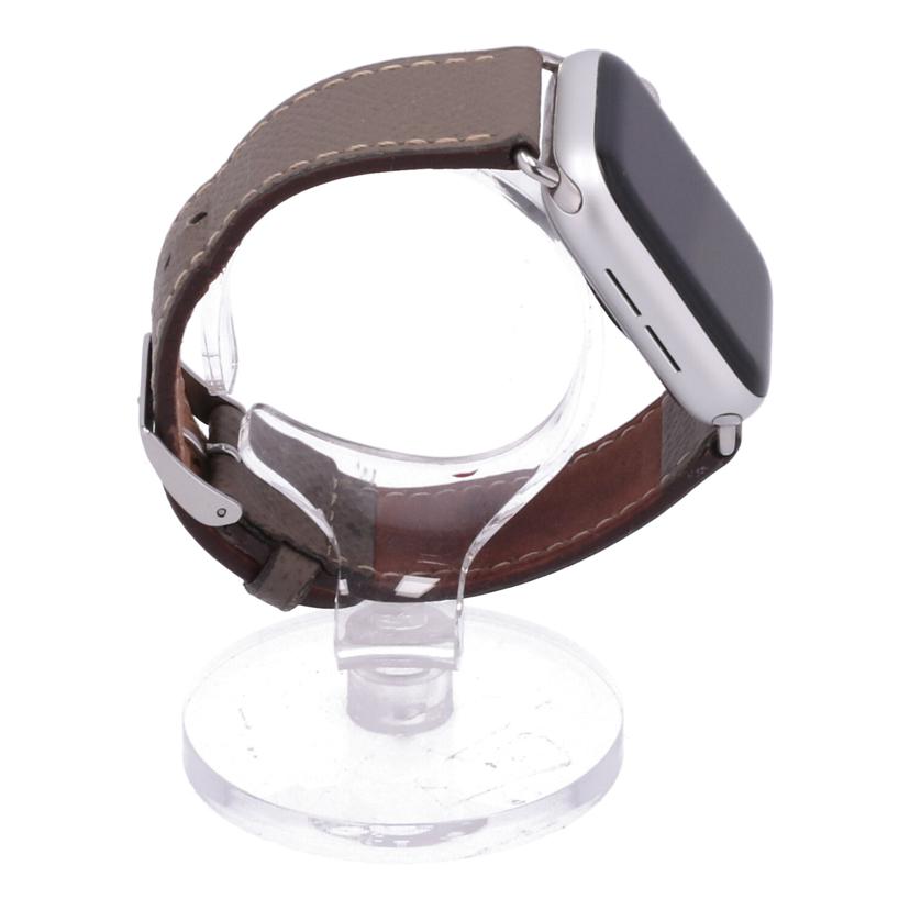 Apple アップル /Apple Watch SE GPS 40mm/MYYL2J/A//G99DC17VQ1N0/Bランク/69