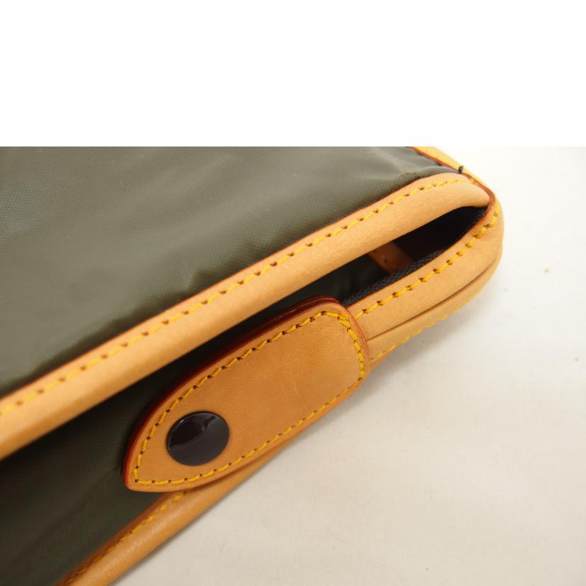 HUNTING WORLD ハンティングワールド/ナイロンクラッチバッグ/セカンドバッグ/カーキ//1・I********/ABランク/04