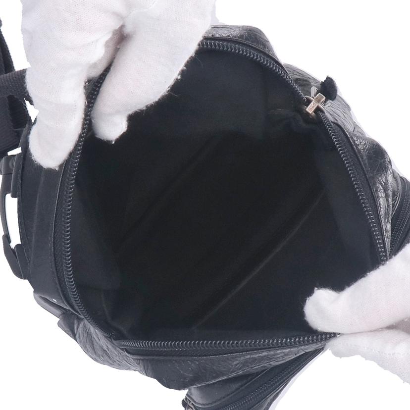 BALENCIAGA バレンシアガ/レザーボディバッグ/エクスプローラ/593651 1000//527***/ABランク/93