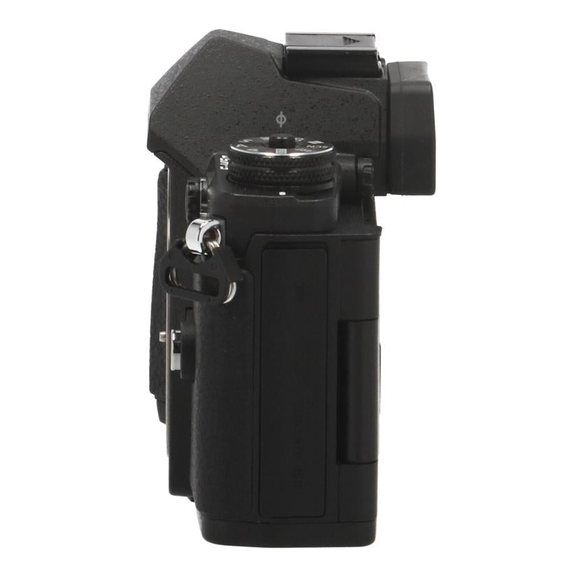 OLYMPUS オリンパス/ミラーレス一眼/OM-D E-M5 Mark II /OM-D E-M5 Mark II //BHEA51119/Aランク/19