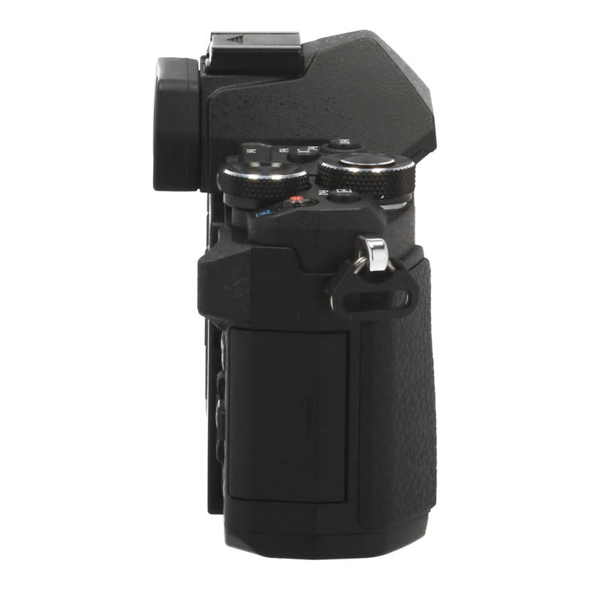 OLYMPUS オリンパス/ミラーレス一眼/OM-D E-M5 Mark II /OM-D E-M5 Mark II //BHEA51119/Aランク/19