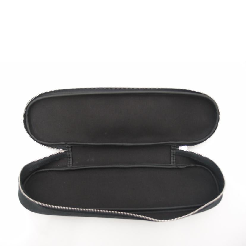 LOUIS VUITTON ルイヴィトン/ポルトオルディナトュールオデッサ/タイガ/アルドワーズ/M30832//MB1***/Aランク/69