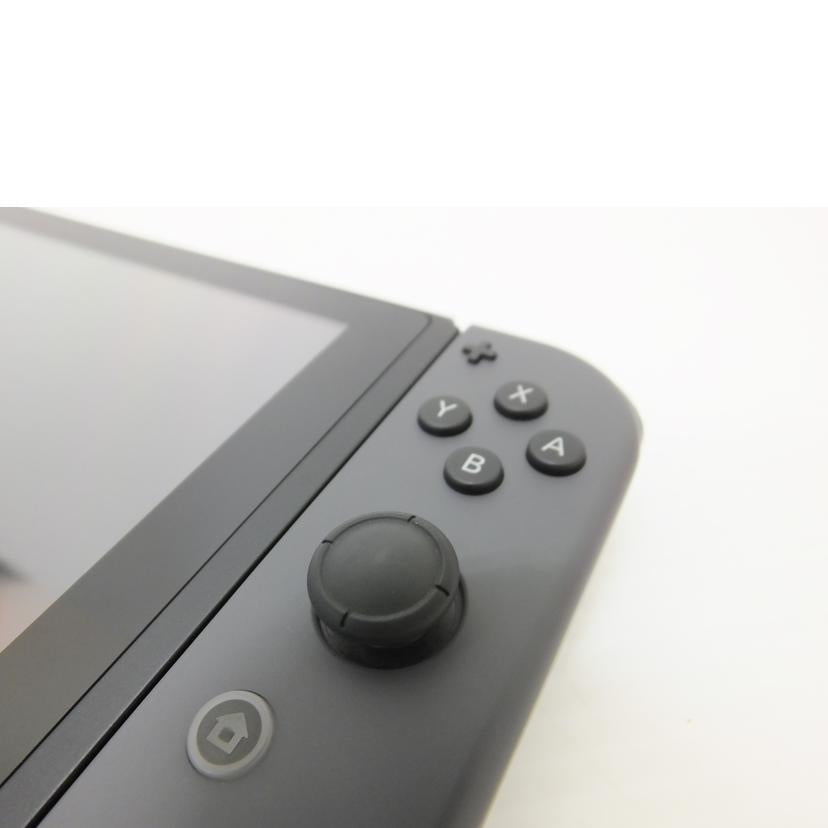 nintendo 任天堂/ニンテンドースイッチ本体グレー/HAD-S-KAAAH//XKJ70105619421/Bランク/88