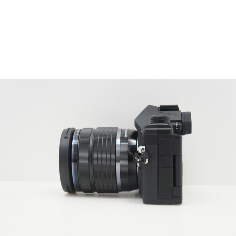 OLYMPUS オリンパス/ ミラーレス一眼/OM-5 12-45/4 PRO/ OM-5 12-45/4 PRO//BJAOA11407/Sランク/75