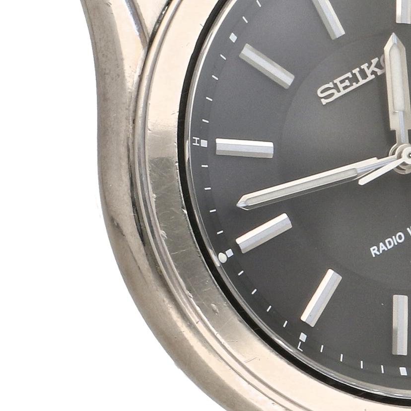 SEKO セイコー/ソーラー電波腕時計/黒文字盤/7B42-0AN0//192***/Bランク/06