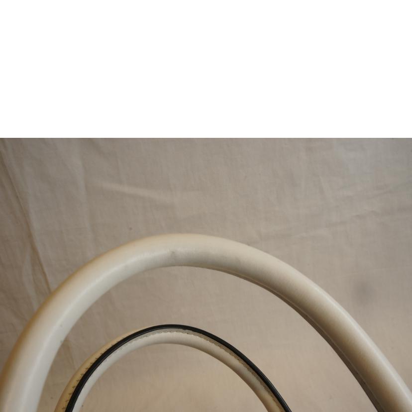 PRADA プラダ/スムースレザーエンボスロゴ2WAYホワイト/1BA333 //272*/Aランク/92