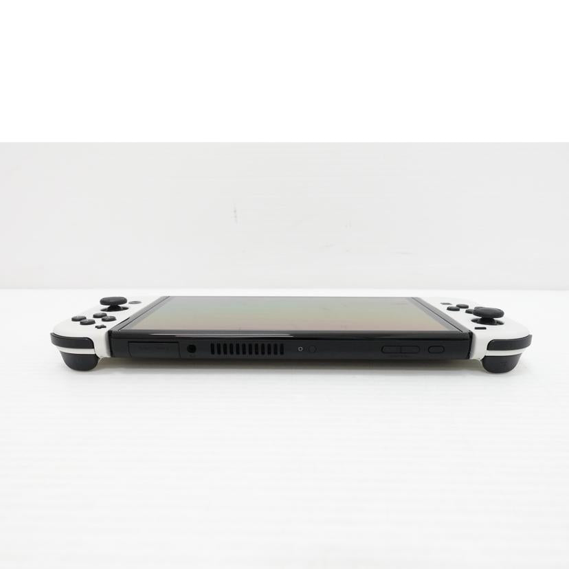 nintendo 任天堂/有機ELスイッチ本体ホワイト/HEG-S-KAAAA//XTJ50529931040/ABランク/88
