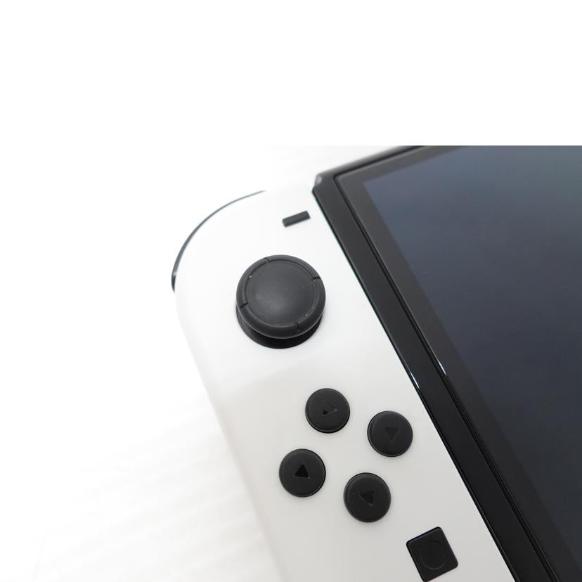 nintendo 任天堂/有機ELスイッチ本体ホワイト/HEG-S-KAAAA//XTJ50529931040/ABランク/88