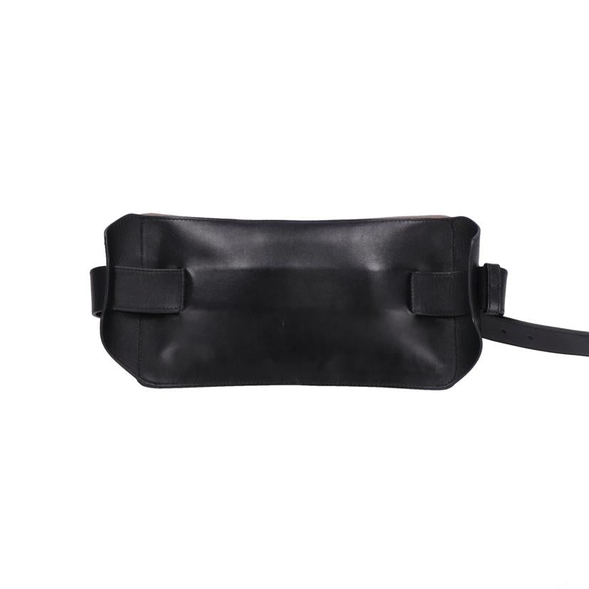 JIMMY CHOO ジミーチュウ/スタースタッズ/ボディバッグ//Aランク/78