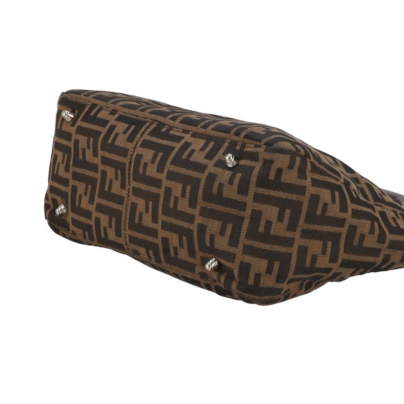 FENDI フェンディ/ズッカ柄ハンドバッグ/キャンバス×レザー/26329//ABランク/85