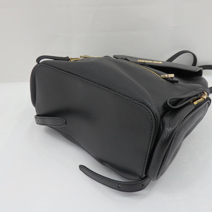 MICHAEL KORS マイケルコース/ジェットセットミディアムペブルレザーバックパック/35T1GTTB6L//NB-****/Aランク/77