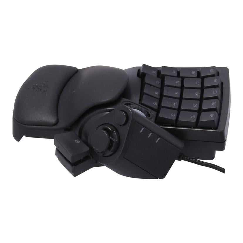 RAZER レイザー /ゲーミングキーパッド/RZ07-03110100-R3M1//PM2110F36301555/Bランク/64
