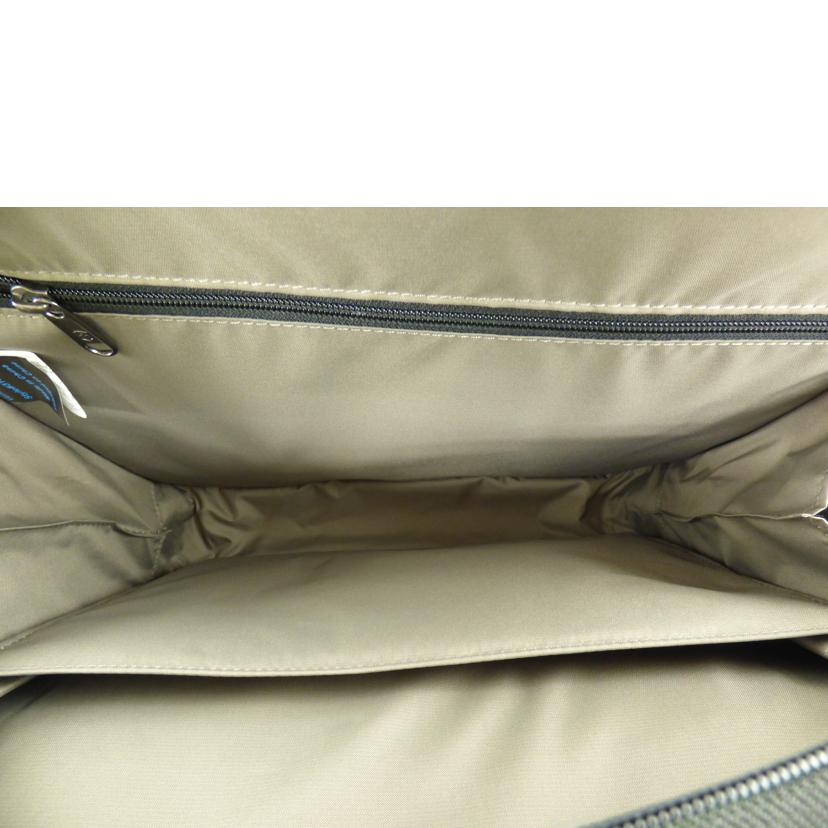 VICTORINOX ビクトリノックス/ビジネスバッグ/WAINWRIGHT 13//31 3215 01/Aランク/64