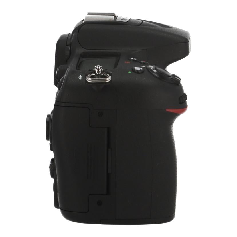 NIKON ニコン/デジタル一眼ボディ/D7100//2040226/Bランク/76