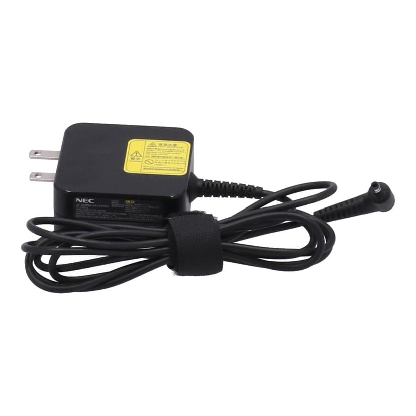 NEC 日本電気 /Win11ノートPC/LAVIE NS300/PC-NS300KAW//8X12293FA/Bランク/70