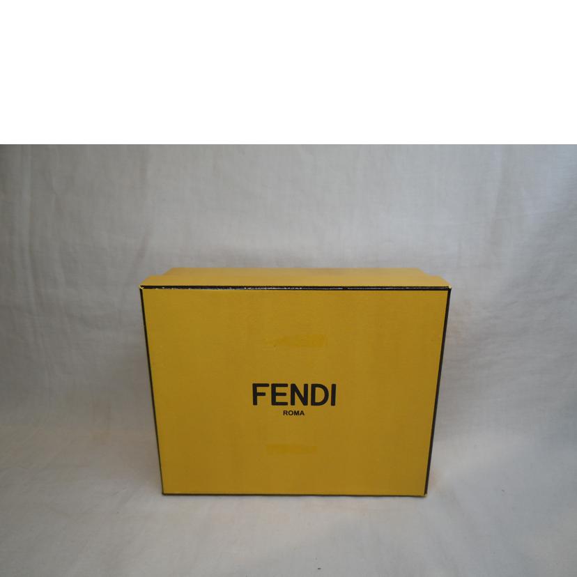 FENDI /ズッキーノナイロンコンパクトウォレットブラック//SAランク/92
