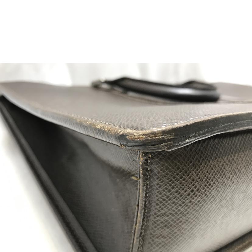 LV ルイヴィトン/ポルトドキュマン ロザン/M30058//R14***/Bランク/51