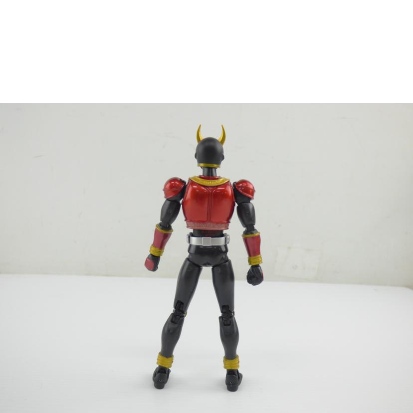 BANDAI バンダイ/S.H.Figuarts仮面ライダークウガ マイティフォーム//ABランク/64