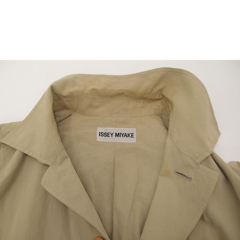 ISSEY MIYAKE イッセイミヤケ/ISSEY MIYAKE コート//Bランク/69