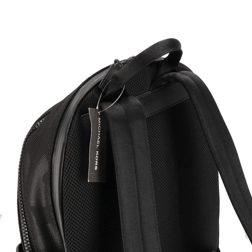 MICHAEL KORS マイケルコース/カモフラージュ柄バックパック/33F9TKKB2C//Aランク/81