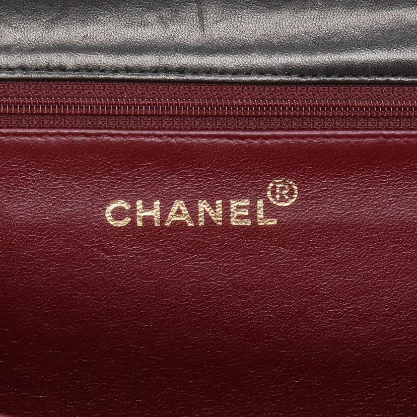 CHANEL/ラムスキンマトラッセフルフラッププッシュロックチェーンショルダー/A03571//443****/ABランク/78