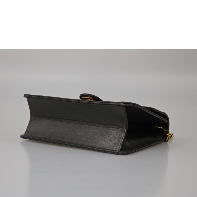 CHANEL シャネル/マトラッセ プッシュロックチェーンショルダーバッグ//538****/ABランク/76