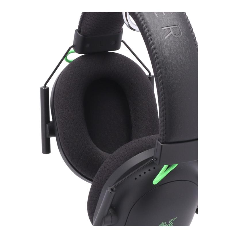 Razer レイザー /ゲーミングヘッドセット/BlackShark V2/RZ04-03230100-R3M1//HN2136D13201658/Bランク/77