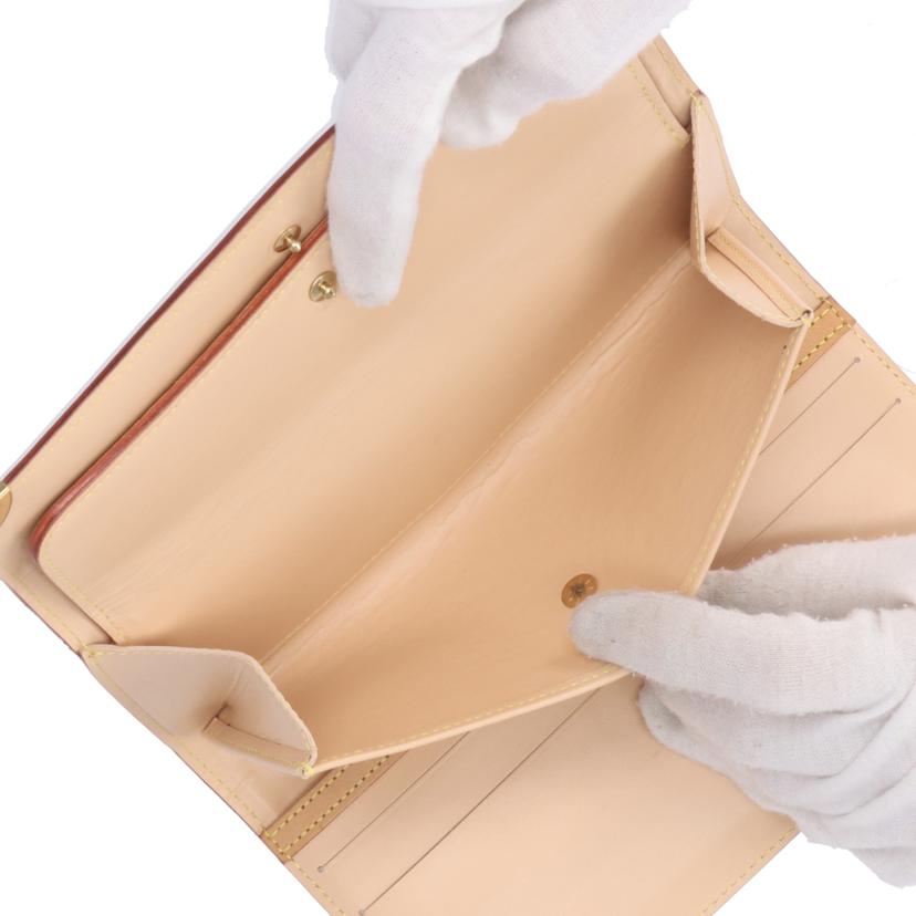 LV ルイヴィトン/ポルトトレゾール・インターナショナル/チェリーブロッサム/M92027//TH0***/Aランク/19